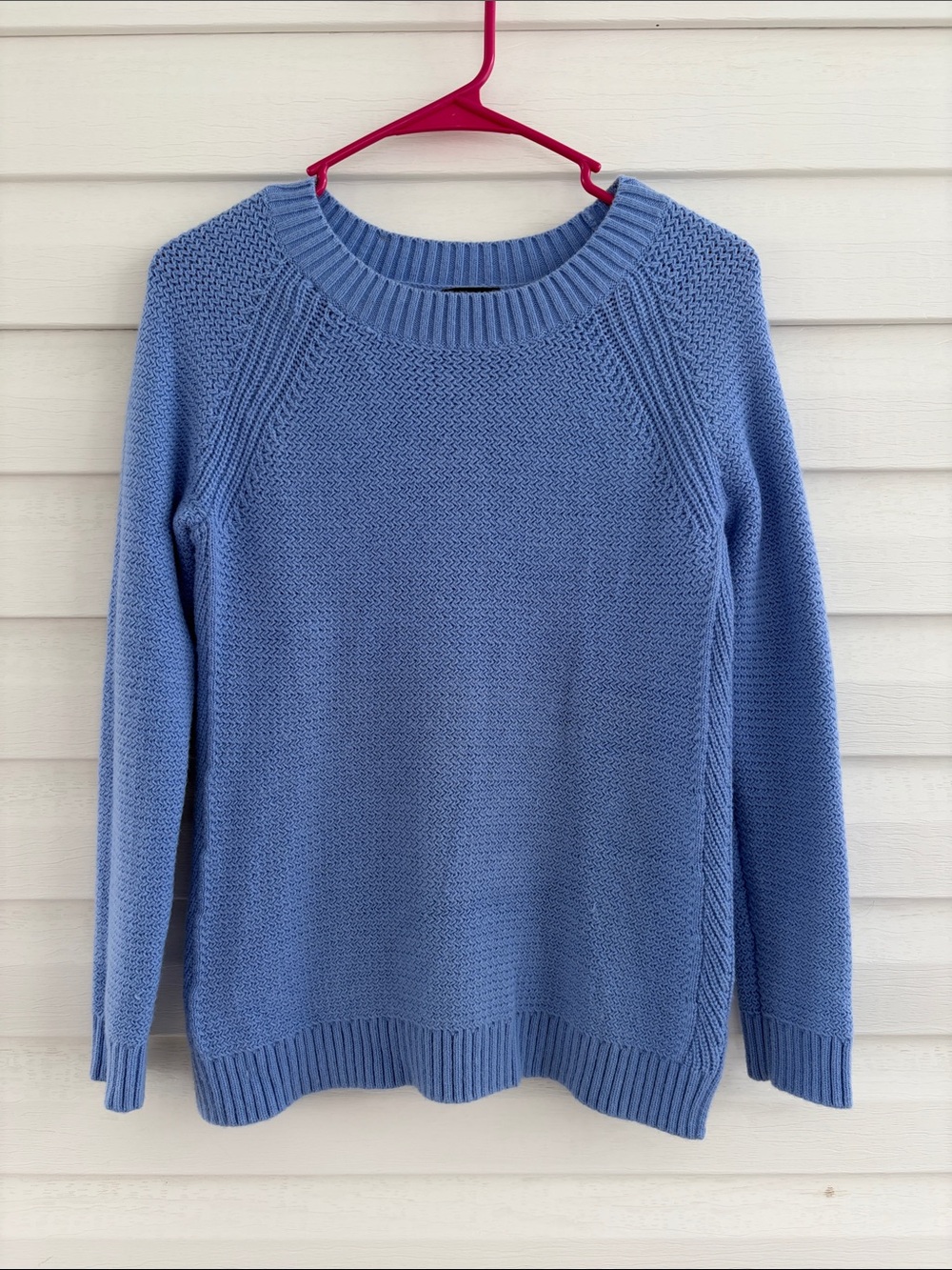 Talbots Blue Knit Sweater Crewneck Long Sleeve Lambswool Blend Cozy Winter Layer
